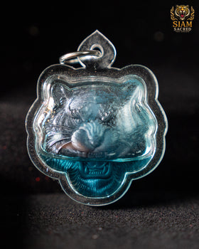 Tiger King Twin Tiger Immersed in Sacred Tiger Oil - Black - Phra Ajarn Manat