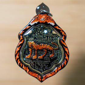 Suea Hua Khad Amulet - LP Chanai - LTD Edition Case